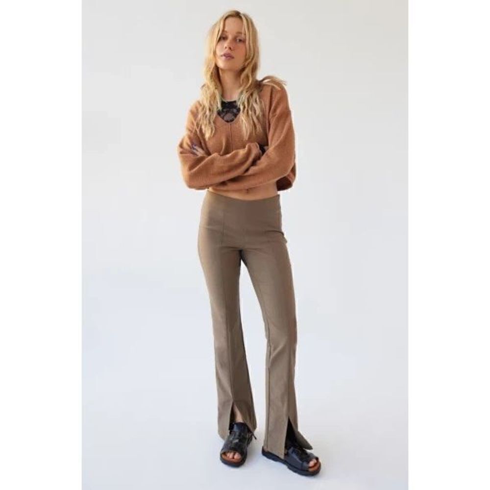 UO Vivian Split Hem Flare Pants